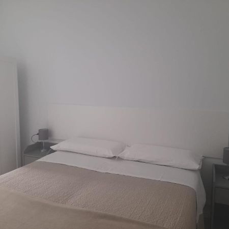 Your Independent Room Леко Екстериор снимка